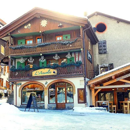 Apartment T2 Avec Balcon Au Coeur De La Clusaz, Proche Commerces Et Pistes - 4 Pers. - Fr-1-459-192 *