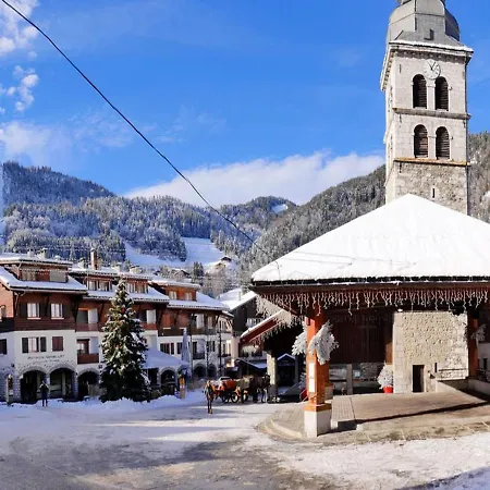 T2 Avec Balcon Au Coeur De La Clusaz, Proche Commerces Et Pistes - 4 Pers. - Fr-1-459-192 *