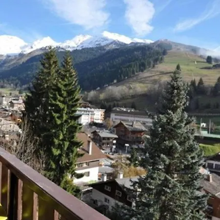 T2 Avec Balcon Au Coeur De La Clusaz, Proche Commerces Et Pistes - 4 Pers. - Fr-1-459-192 Apartment *